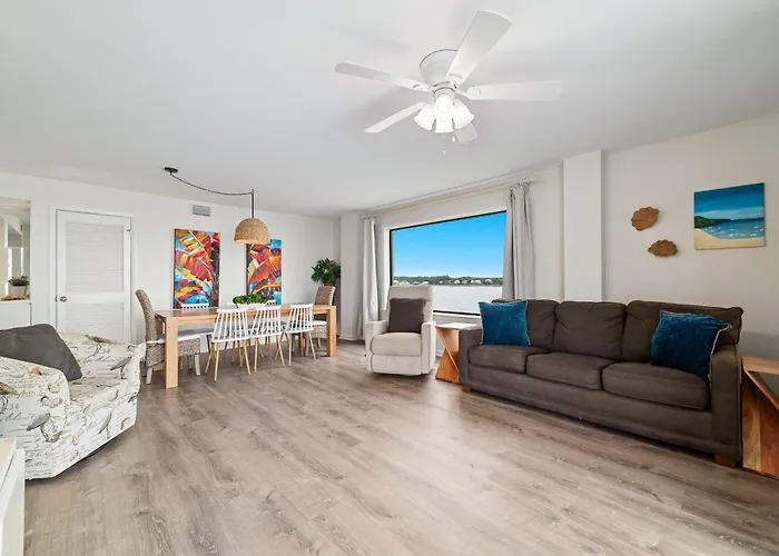 Compass Point 309 Holiday home